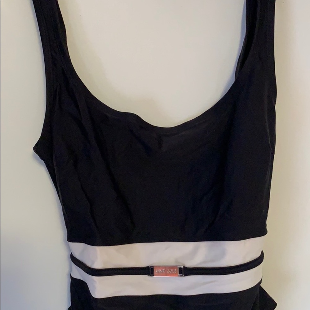 Bathing suit